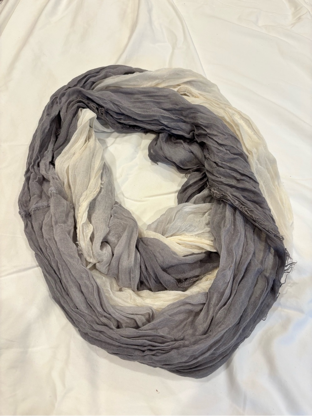 Michael Stars Lightweight Gray and Cream Infinity Scarf - Picture 1 of 5